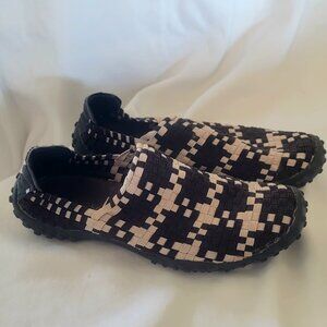 Bernie Mev. Shoes